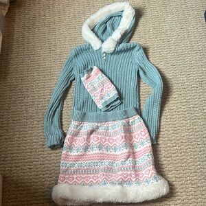 Tahari Pink and Blue Christmas Hooded Blouse, Skirt & Leg Warmer Set size M 7/8